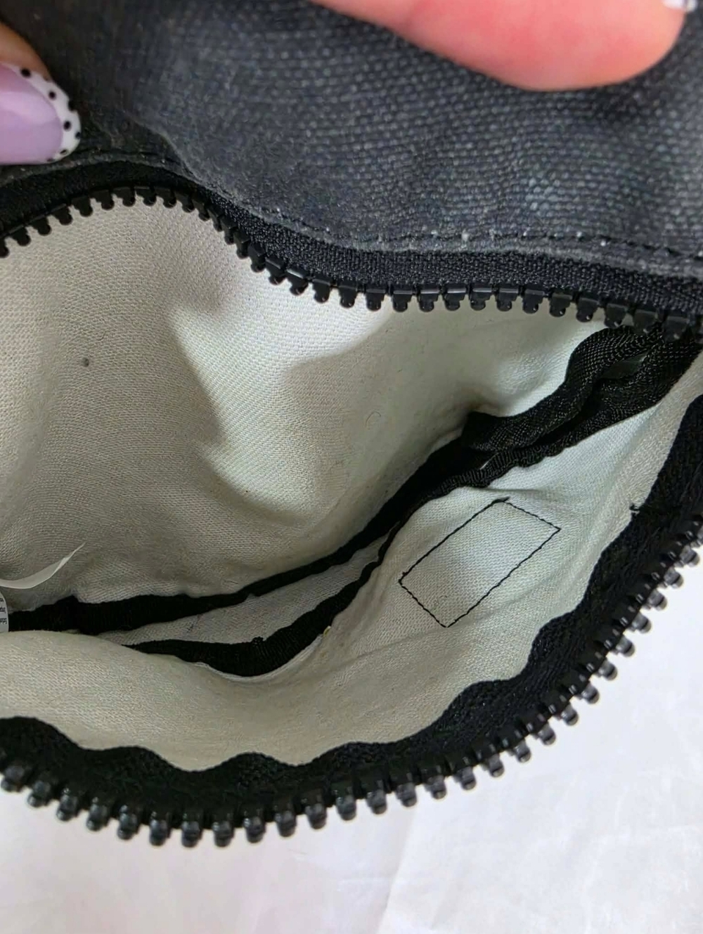Herschel Supply Company Black Waist Belt Bag - Picture 6 of 9